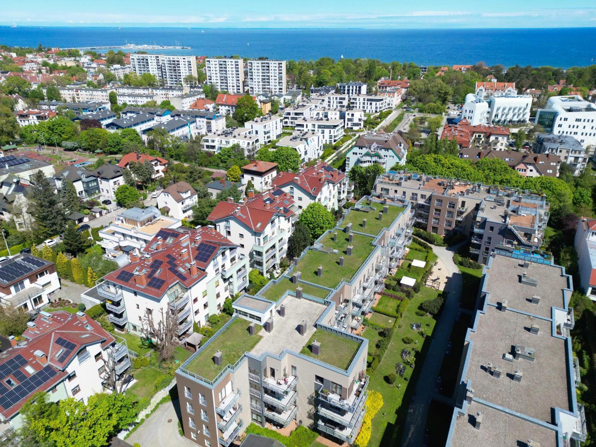 Sopocka Rezydencja I 12 Min Plaza I Zamkniete Osiedle - Comfy Apartments Sopot Exterior foto